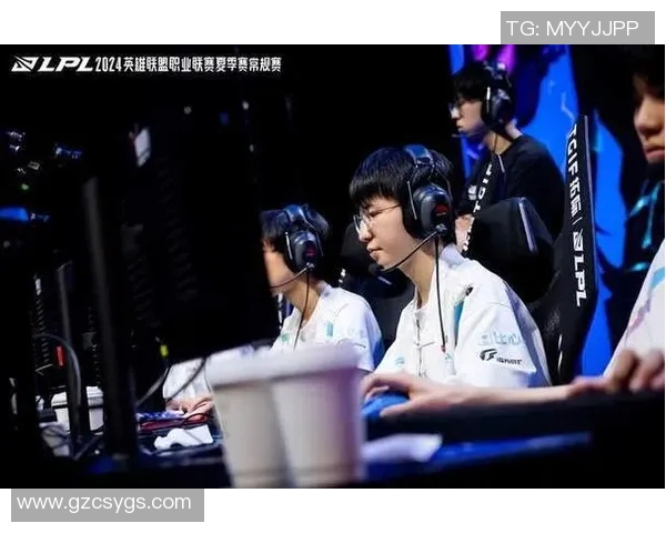 BLG状态引发热议电竞圈对其表现的不同看法与分析