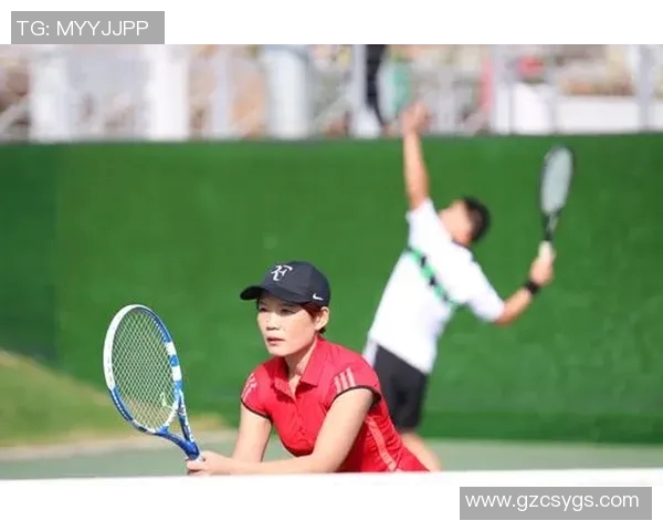 南京网球队团队协作变革引发热议提升竞技水平与凝聚力的探索之路 南京网球队团队协作变革引发热议提升竞技水平与凝聚力的探索之路