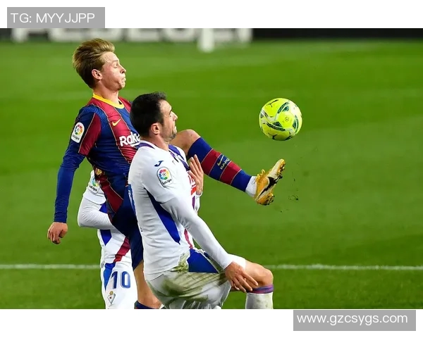 巴塞罗那与埃瓦尔精彩对决集锦回顾与分析