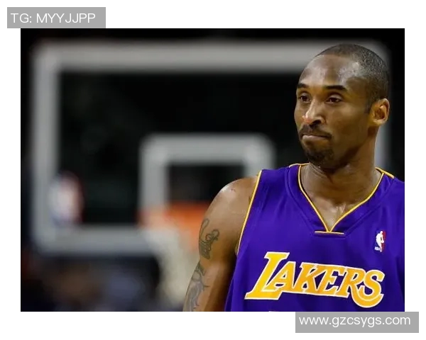 2014年湖人与山猫的激烈对决回顾与精彩瞬间分析