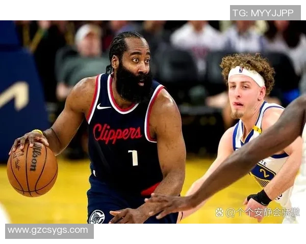 CCTV5直播勇士对阵黄蜂精彩赛事分析与球员表现解析