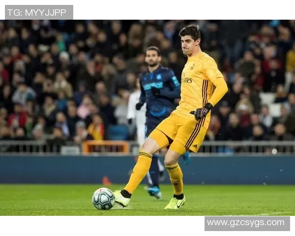 库尔图瓦：守护球门的传奇门将与他的辉煌足球生涯