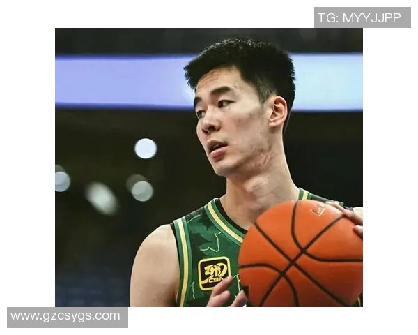 郭昊文：从篮球新星到职业生涯转折的奋斗故事与未来展望