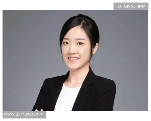 攀岩女神刘丽的成功秘诀与心路历程全揭秘